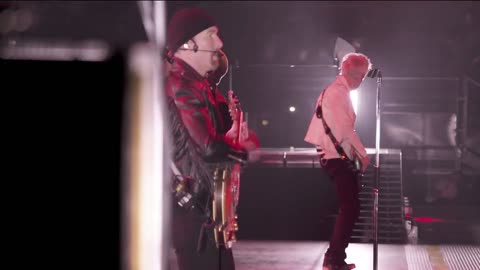 The Miracle (of Joey Ramone) - U2 (live)