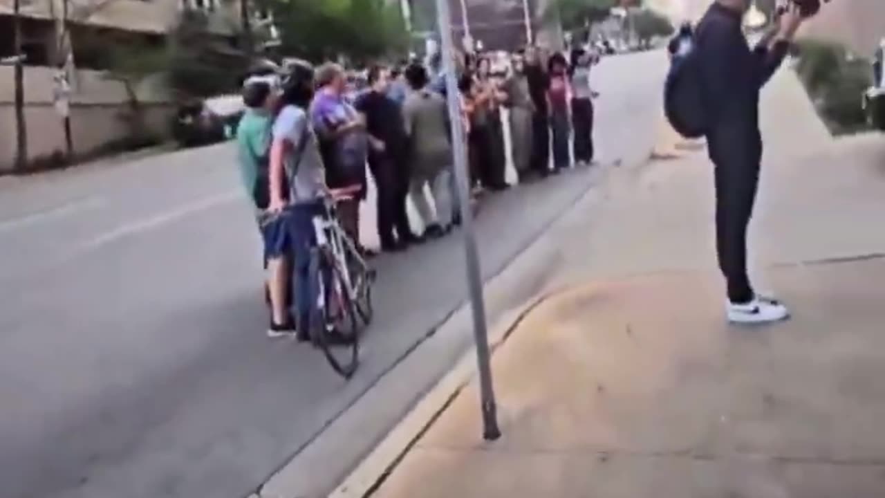Pathetic Protesters Try to Block Vans Carrying 40 Illegal Alien Gang Members in Austin