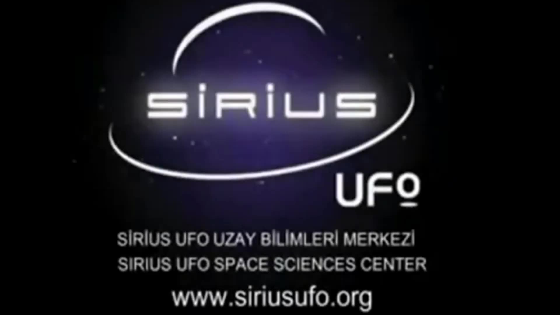 Un OVNI en forme de cigare a été aperçu près dune centrale nucléaire au Japon.