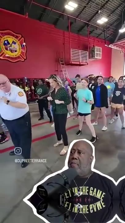 POLICE CHIEF DANCING WITH THE COMMUNITY