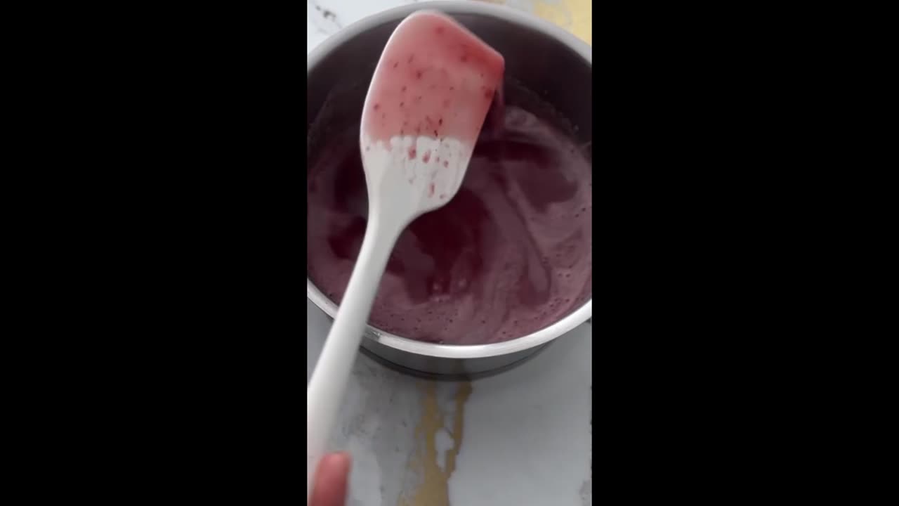 Рецепт клубничного мармелада🍓Обязательно приготовьте своим детям!