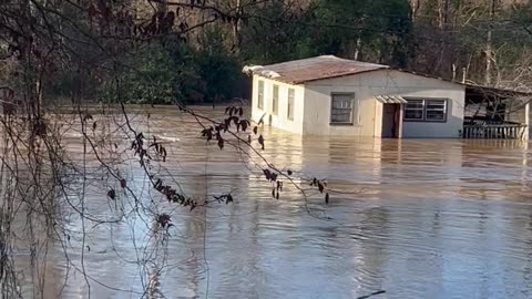 House Floats Down Bogue Chitto River After Flood