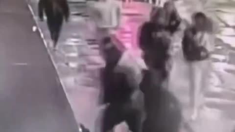 Cincinnati Blacks Gang Stomp White Man