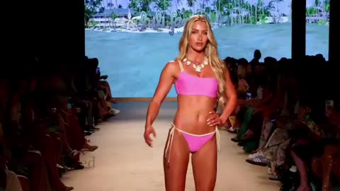 👙🌴 Luli Fama | Spring/Summer 2026 | Miami Swim Week – Paraiso Beach – 4K 💃🔥