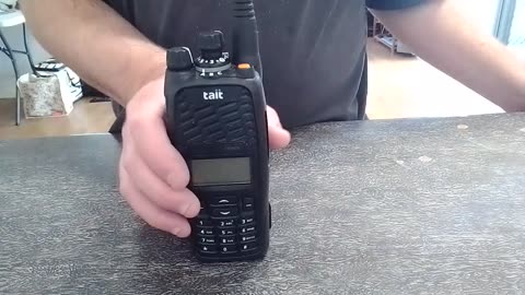 UHF CB Radio – Tait TP9400 Part: (2)
