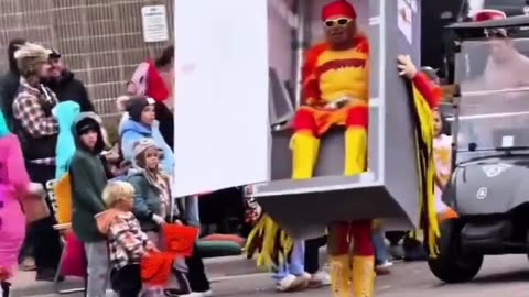 🤣👊 Wait Until You See This Epic Prank on Hulk Hogan! | FeedMyCuriosity