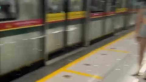 cewek yang sangat jahil