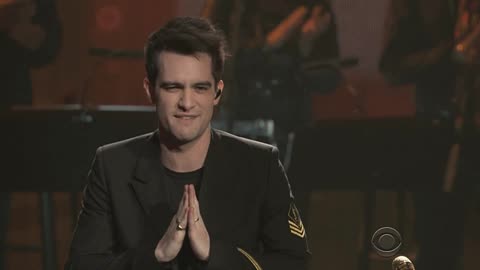 Lonely Days (Bee Gees cover) - Panic! At the Disco (live)