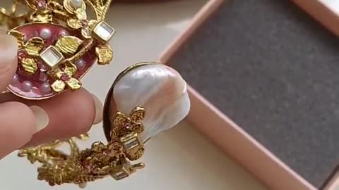 Handmade turkish work with morther of pearl bangle