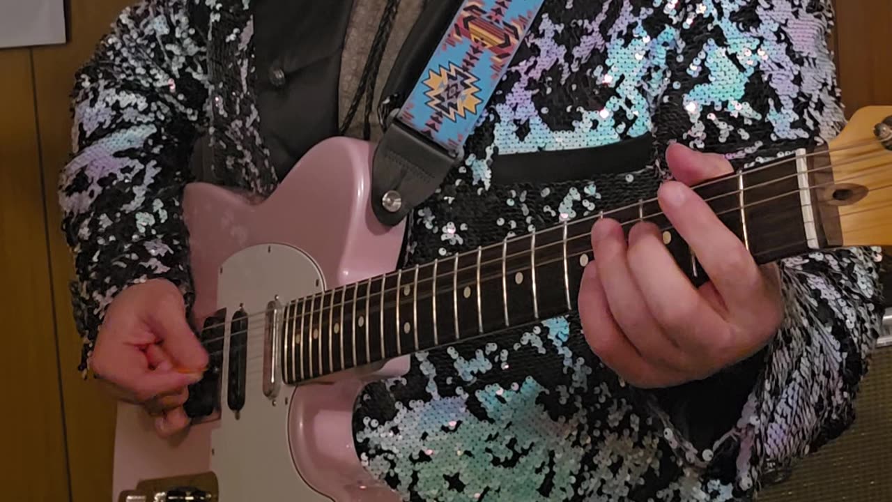 Wild Cherry play that funky music guitar example.