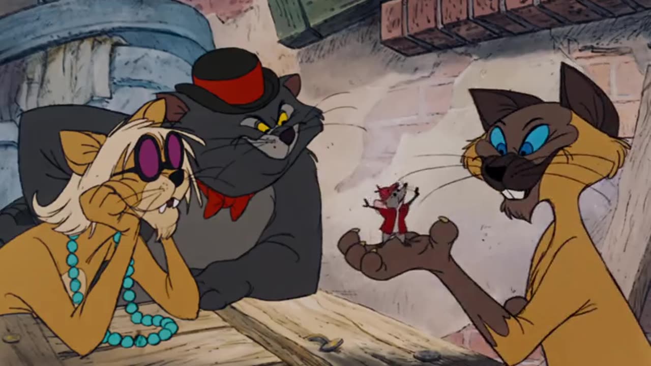 15. ARISTOCATS
