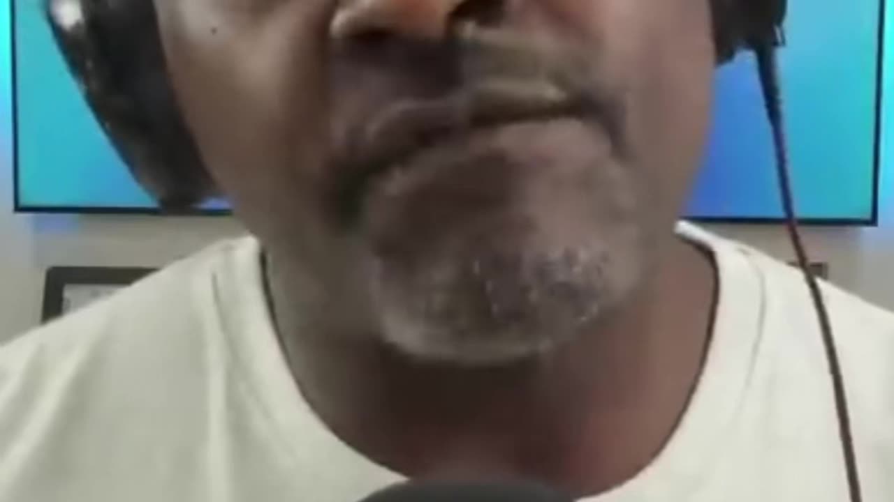 Michelle Obama: Know Who You ARE!