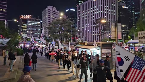 당신은 깨어 있나요? 4.25 덕수궁 Only Yoon Again 야간행진 //Korea. Rigged elections, youth civil marches