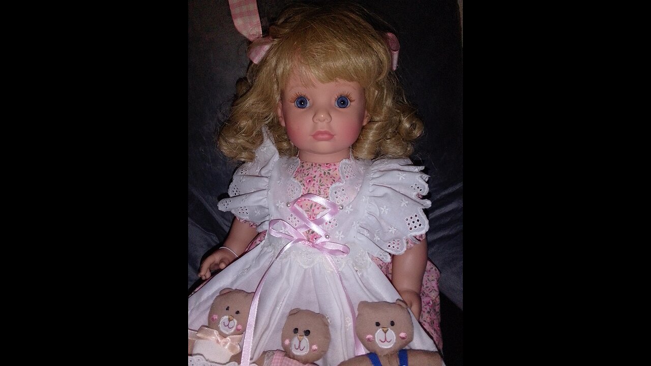 Kitty 😺 S1 E19: This is the ONLY Place where I Can Be Myself & Have a DOLL in My Shirt