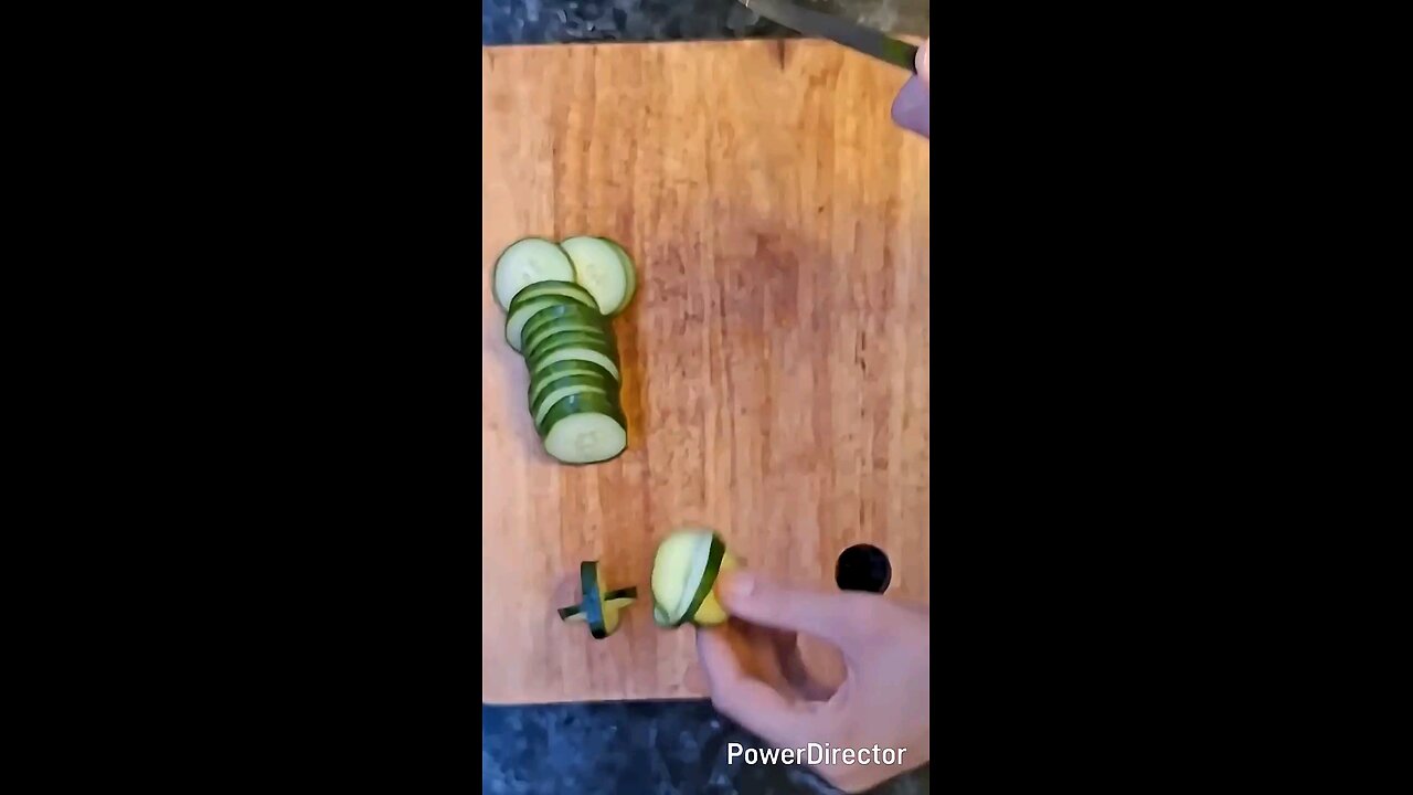 Cucumber cutting 🥒
