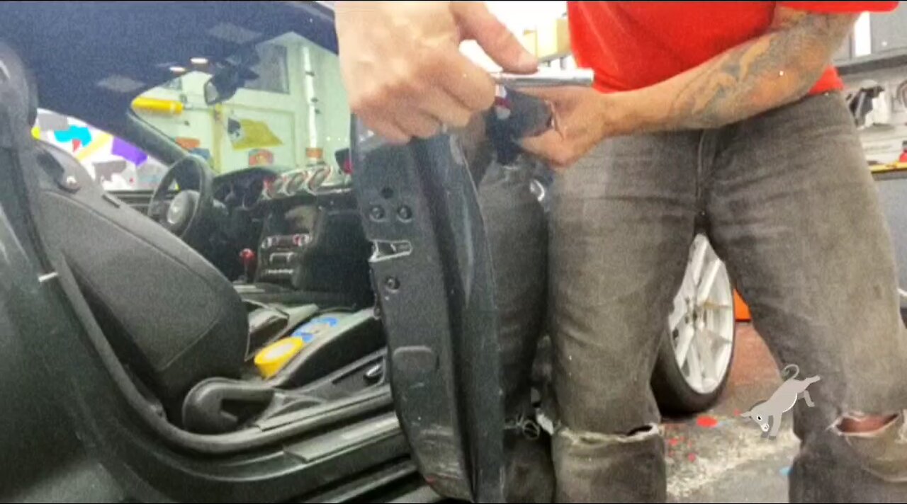 2017 + mustang hendle replacement