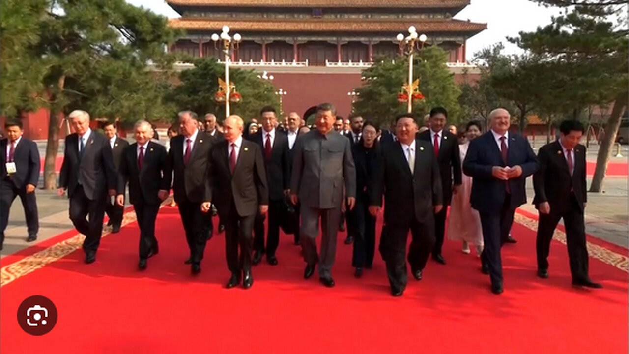 Höhepunkt Militärparade in Peking: Lukaschenko, Putin, Kim Jong-un, Aliyev, Rahmon, Tokajew in China