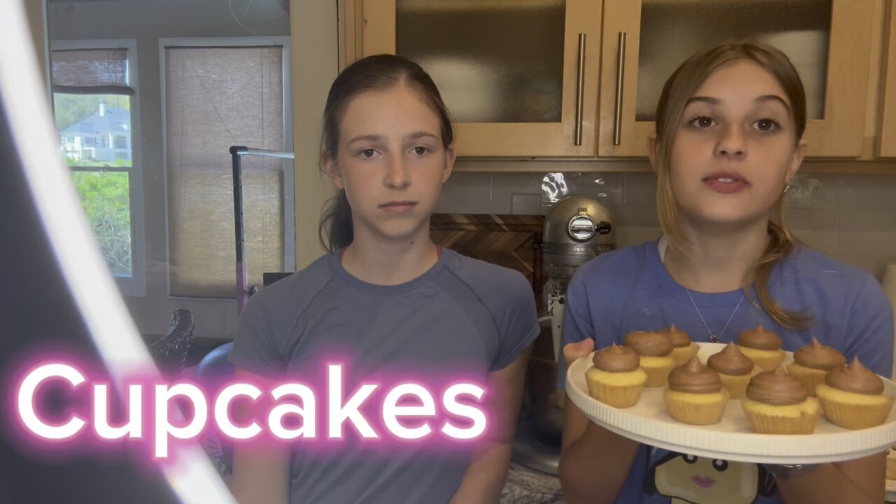 How to Make Vanilla Cupcakes