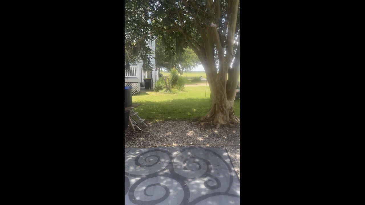 JC sneaking in