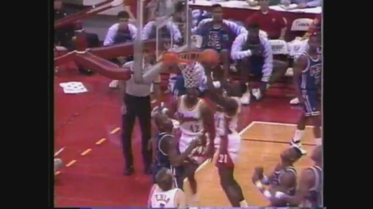 Dominique Wilkins 30 Points 3 Stl Vs. NJ Nets, 1993-94.