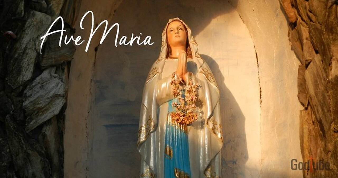 Ave Maria by Aida Garifullina with prologue from Tammy Peterson and Lila Rose