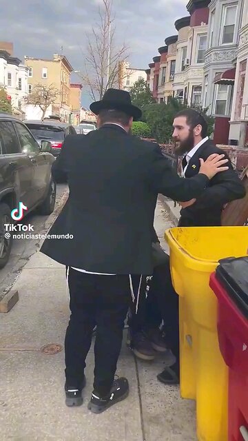 Jewish behavior 🙄