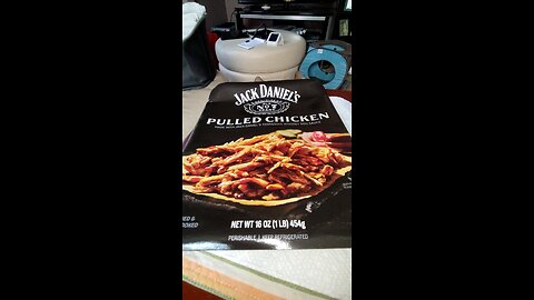 Eating Jack Daniels Pulled Chicken, Dbn, MI, 8/5/25