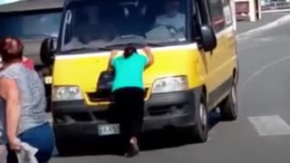 El corazón de una mujer se detiene tras la movilización forzosa de su hijo en Ucrania