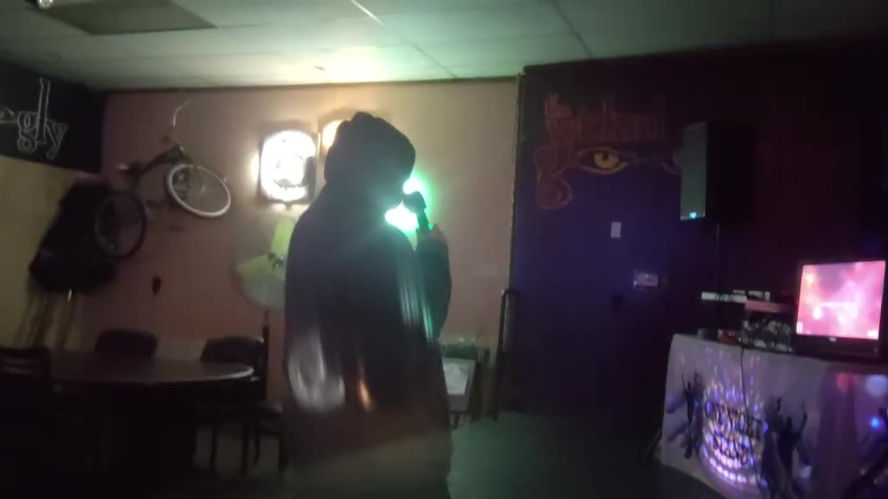 AUTISTIC MAN KILLS BILLIE ELISH- EVERYTHING I WANTED LIVE COVER