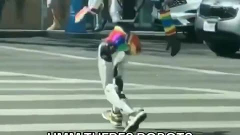 A Gay Chinese Robot is WALKING around LA!!! 🤖