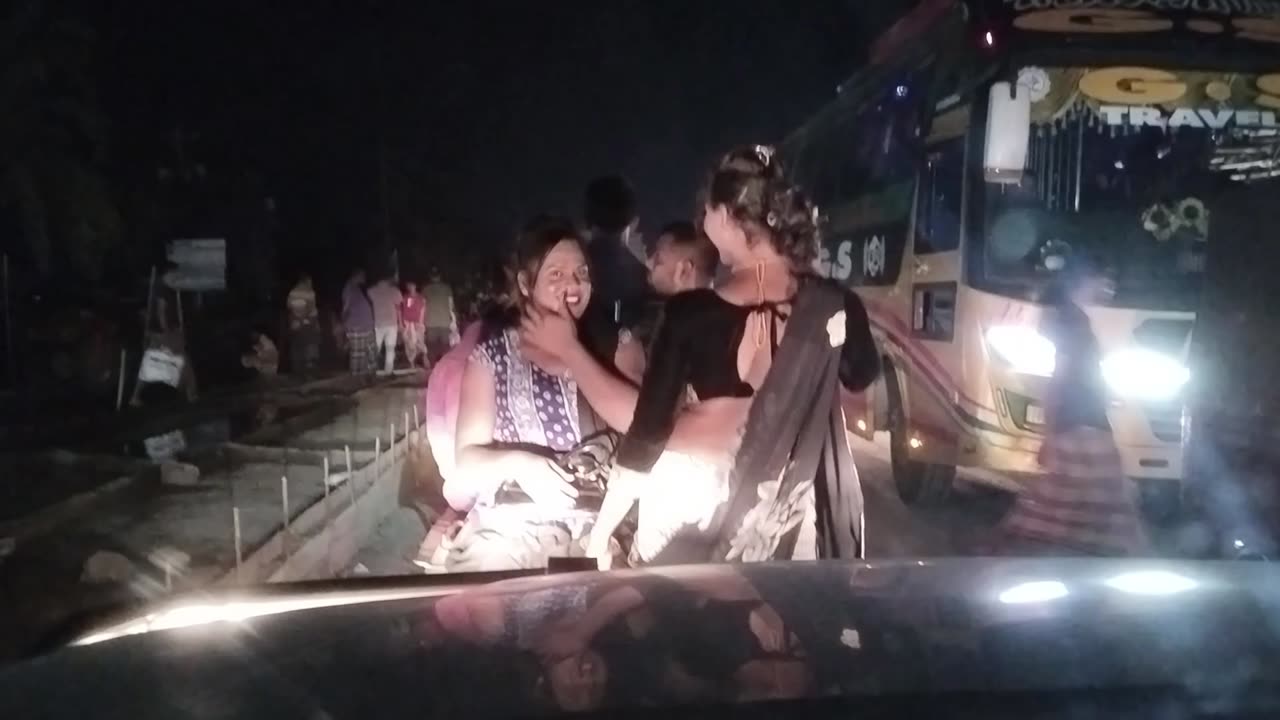 Third Gender on Street