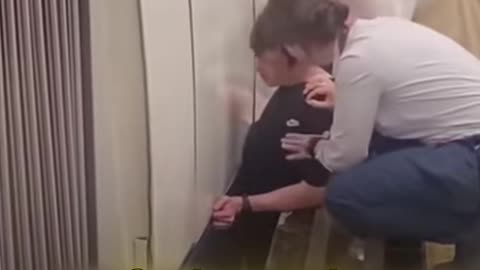 Un joven queda atrapado entre el andén y un tren en Madrid