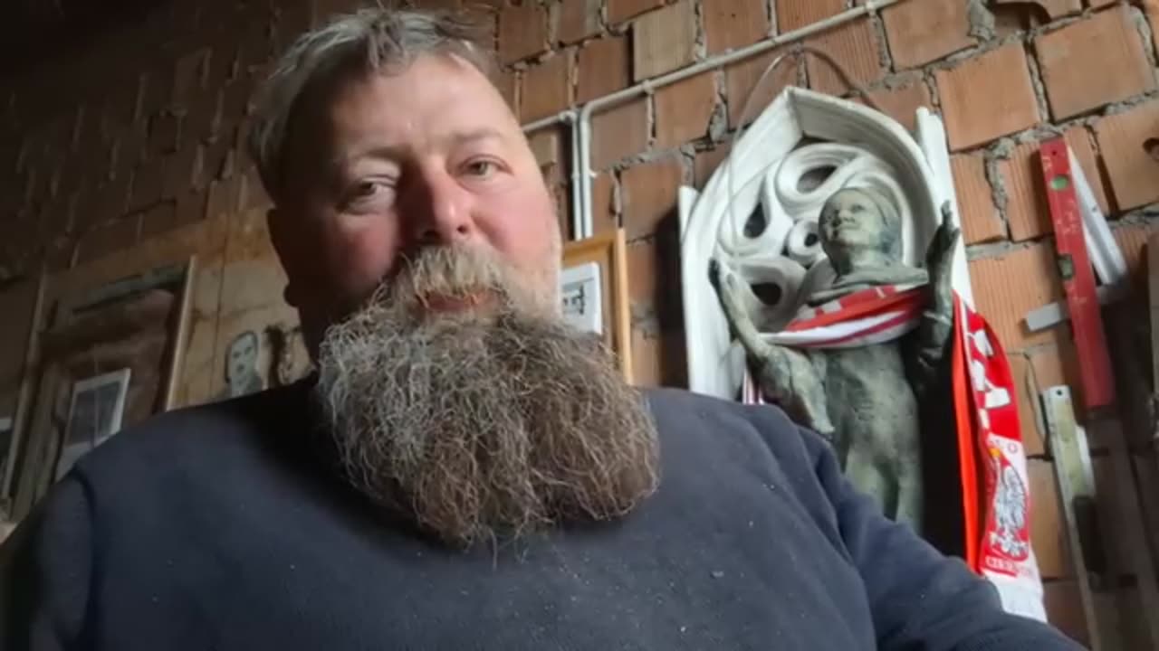 Manipulacją w Grzegorza Brauna