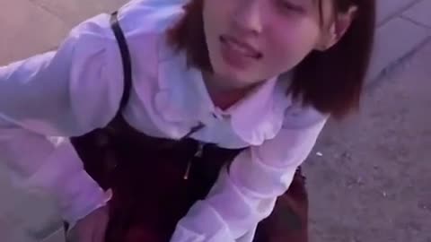 警固界隈JK、土下座させられる…(공원에서 도게자 하는 JK스시녀)