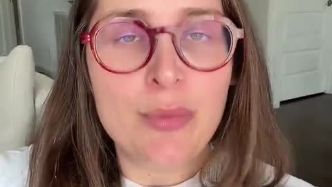 Tiktoker urges her followers to date immigrants to