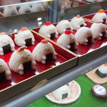 Japan’s Cutest Onigiri 🍙🇯🇵 | Tiny Rice Balls with Big Flavor!