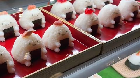 Japan’s Cutest Onigiri 🍙🇯🇵 | Tiny Rice Balls with Big Flavor!