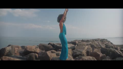 A Dance Of Diamonds | Cinematic Fashion Film (Creative Fashion Editorial) @b2brecordsinc ​