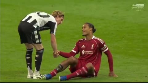 Take a look at Van dijk’s leg after the dangerous tackle on him