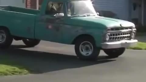 This Man Is in Big Trouble_Because of a vintage Vehicle