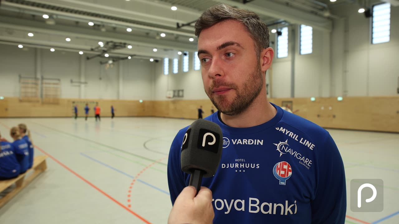 Simon Olsen áðrenn Serbia