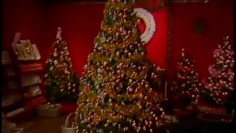 Christmas Shopping in 1980