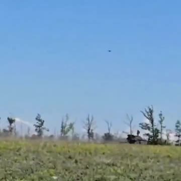 Russian SAM Radar Takes Direct Hit from Fleeing from Ukrainian Bomber Drone