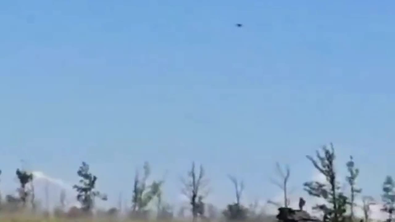 Russian SAM Radar Takes Direct Hit from Fleeing from Ukrainian Bomber Drone