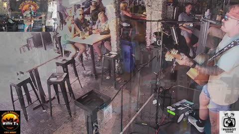 LIVE Music Everyday!