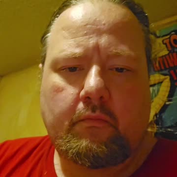 This is Russell Blade telling the left wingers what he thinks of their b*******