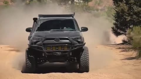 "Smooth Moves: 4x4 Dances on the Hills Like a Boss!"