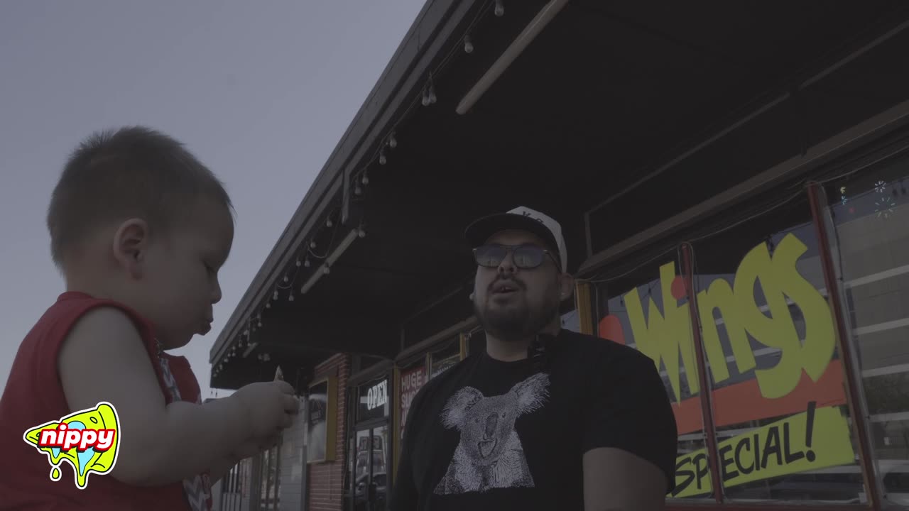 Went to Mama’s Pizza House. Pizza’s a 7.0… but maybe I was just in a good mood