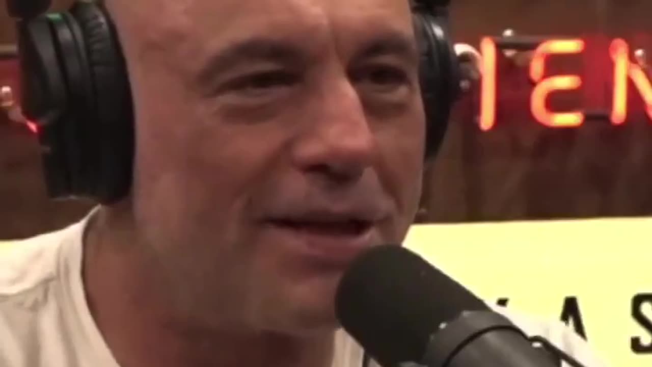 Joe Rogan on the Bohemian Grove.