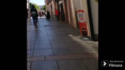 El jovenlandés y la tienda de telefonía (Momentos curiosos directo 2)